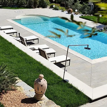 Salviati Apartment *